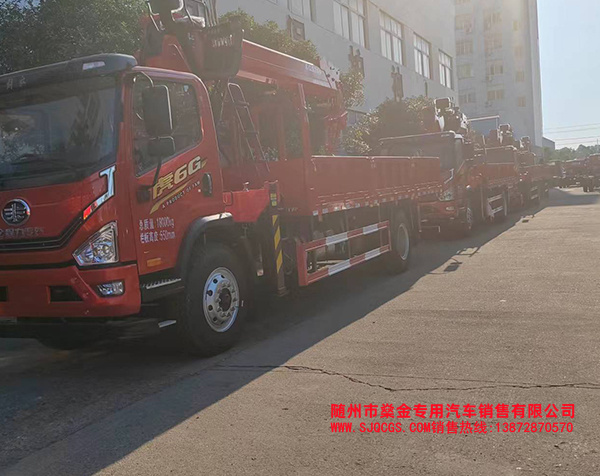 感謝老板支持信任，解放隨車吊四臺發車案例